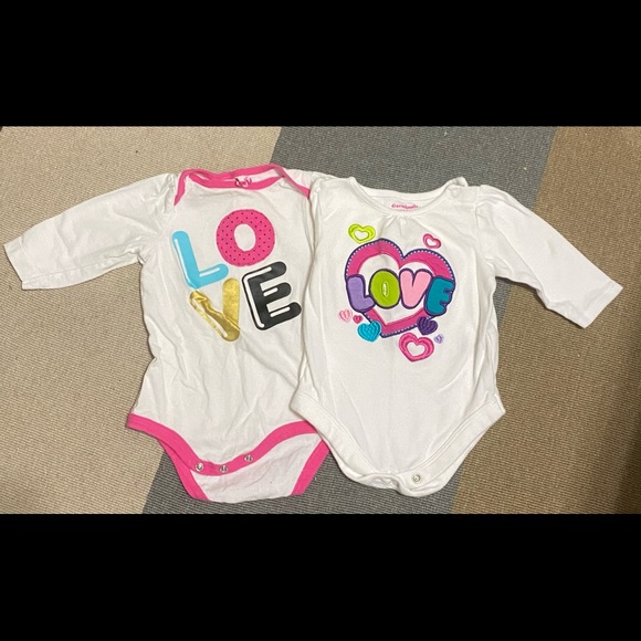 Love ❤️ long sleeve onesies pair. Circo and Garanimals brands. - Picture 1 of 3